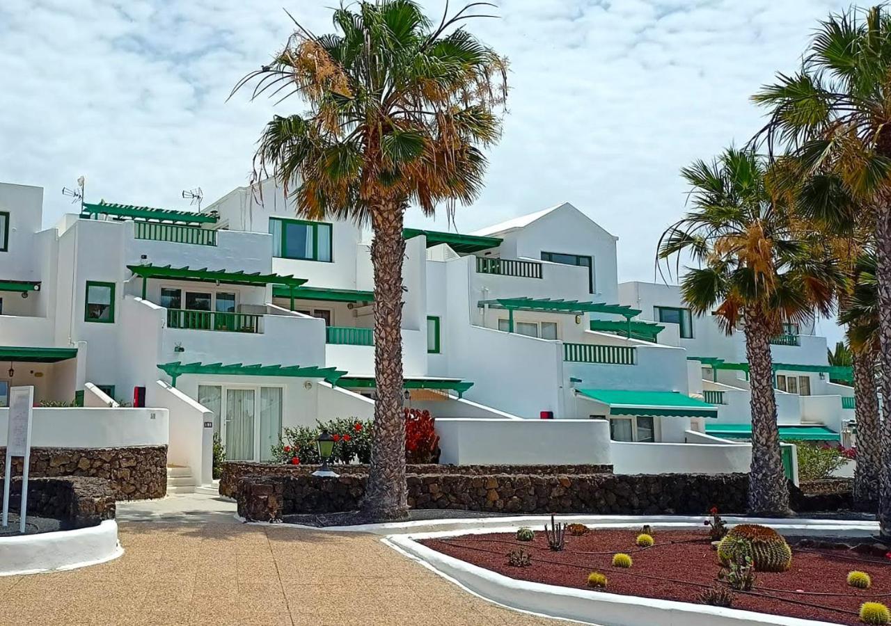 Calypso, Apartamento Completo Con Vistas Al Mar Y A La Piscina En Costa Teguise Exterior foto
