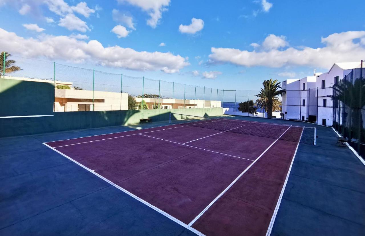 Calypso, Apartamento Completo Con Vistas Al Mar Y A La Piscina En Costa Teguise Exterior foto
